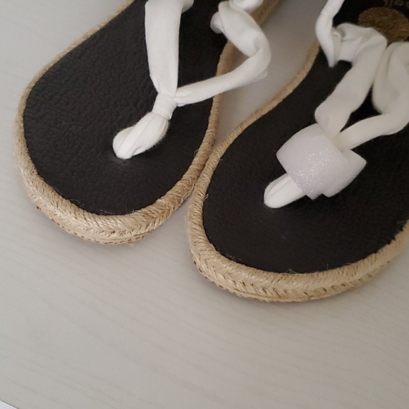 NIB Nalho Yoga Mat Ankle Espadrilles Sandal Karabi - Picture 4 of 14